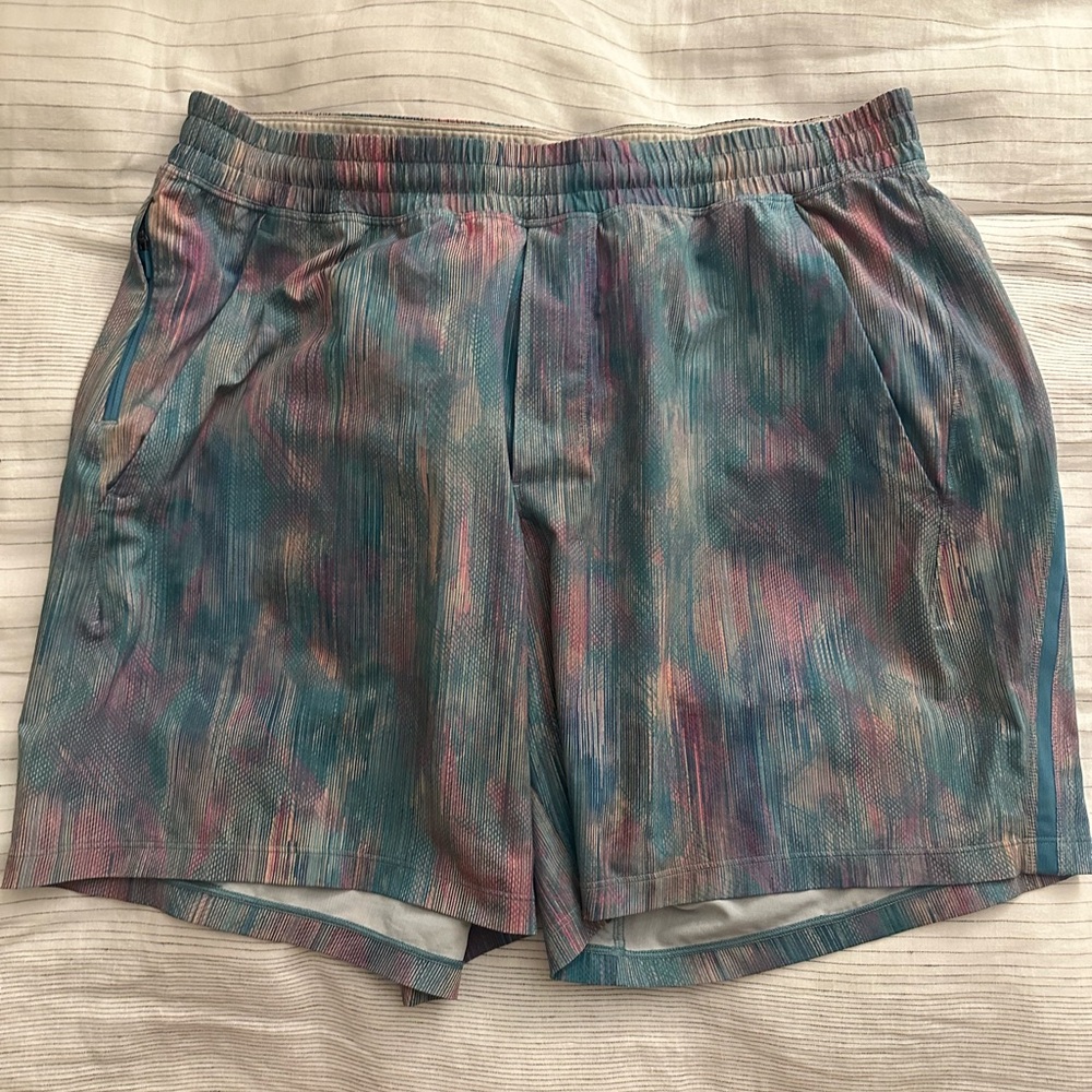 Lululemon Pace Breaker Shorts, Pixel Diffuse, XL
